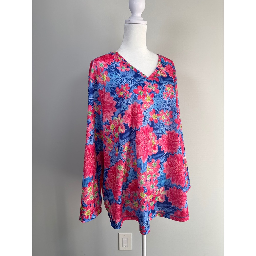 Reel Legend Long Sleeve Top Women 2X Blue Pink Floral Performance VNeck Athletic